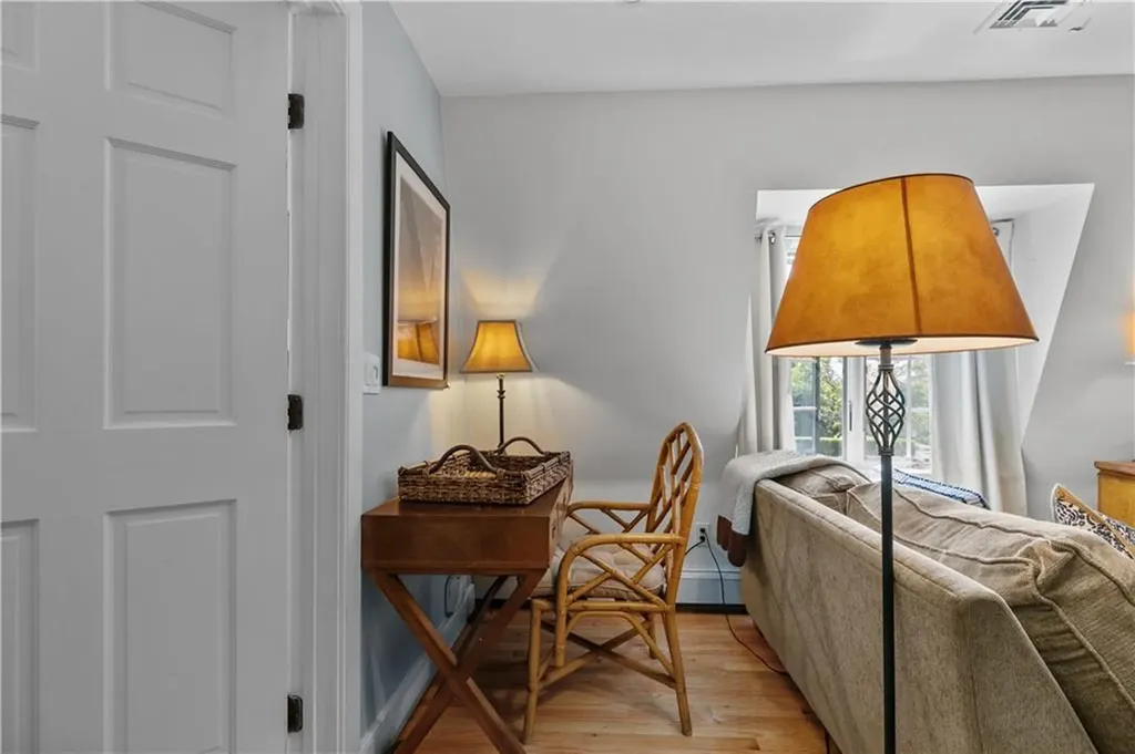 99 Coggeshall Avenue Newport RI 02840
