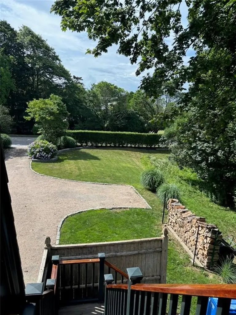 99 Coggeshall Avenue Newport RI 02840