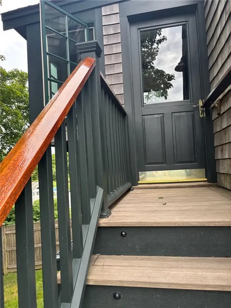 99 Coggeshall Avenue Newport RI 02840
