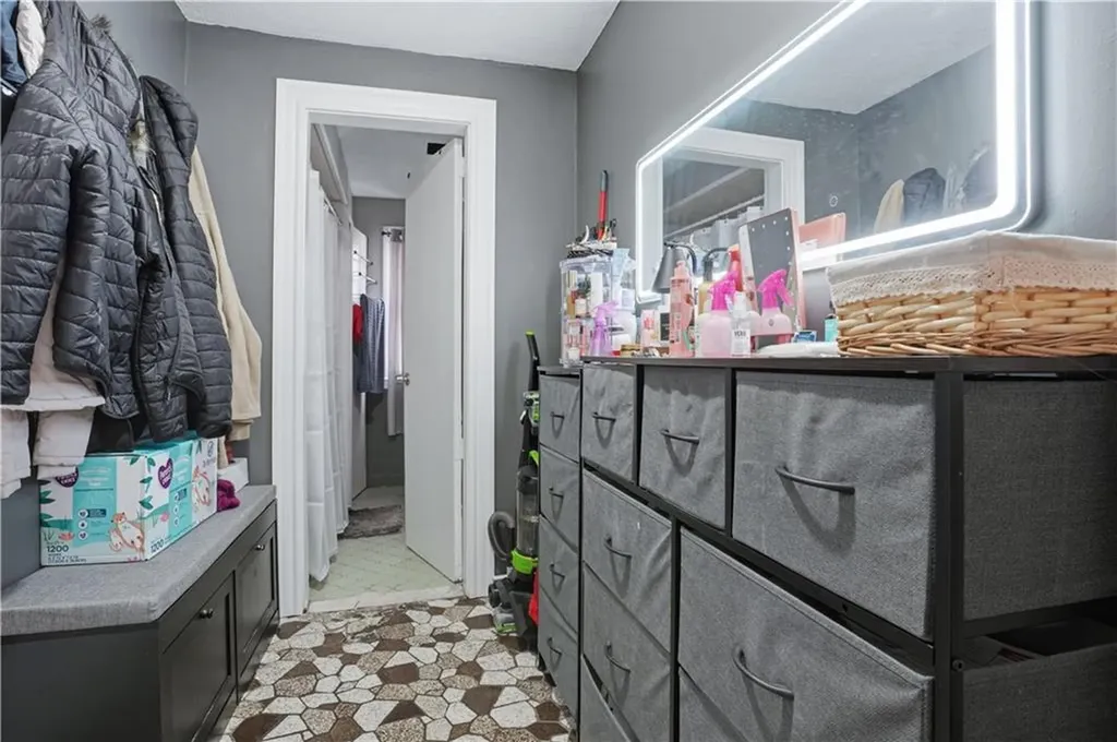 45 Gillen Street Providence RI 02904