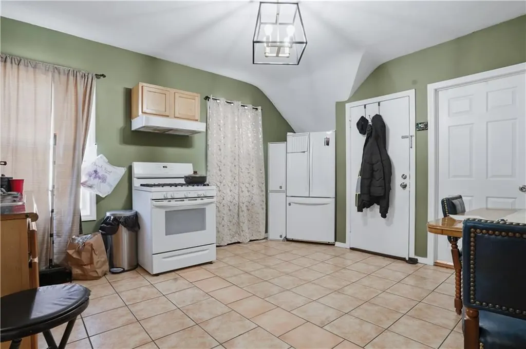 45 Gillen Street Providence RI 02904