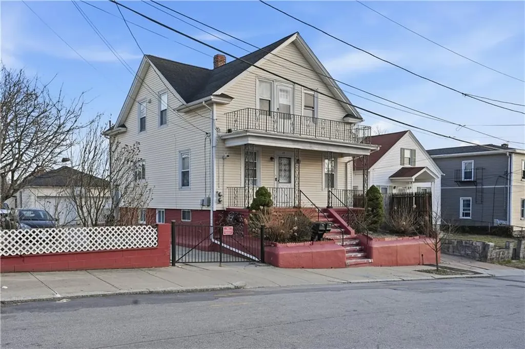 45 Gillen Street Providence RI 02904