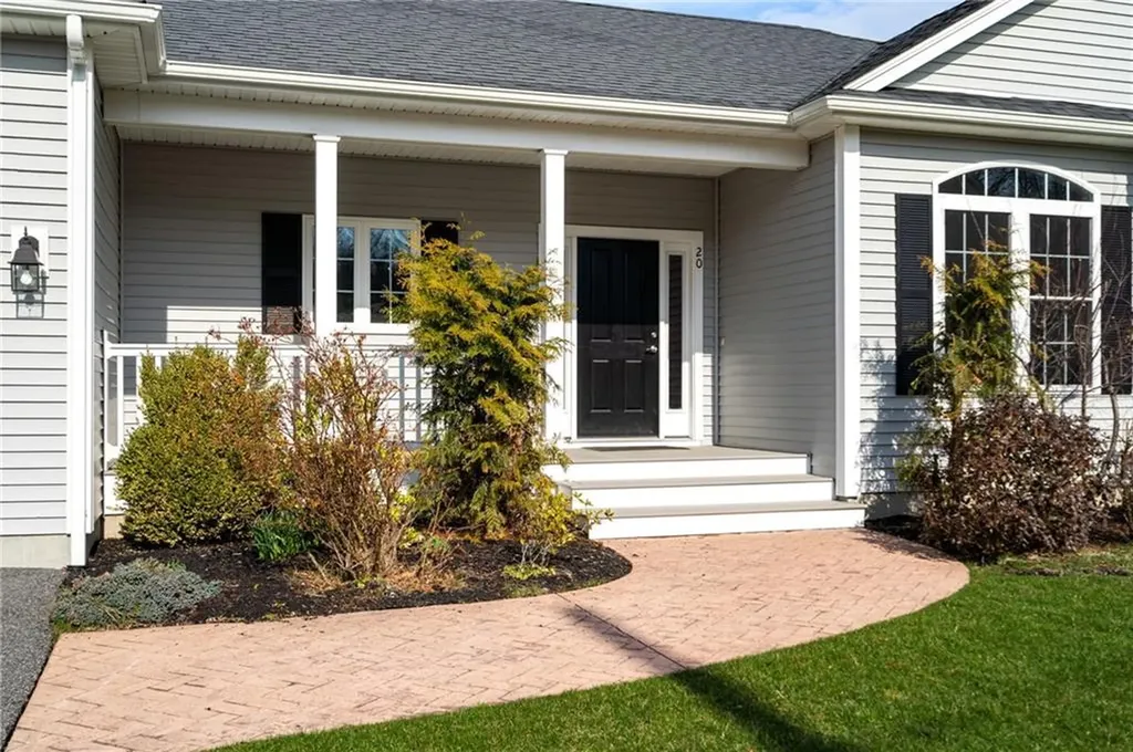 20 Peggy Drive Cumberland RI 02864