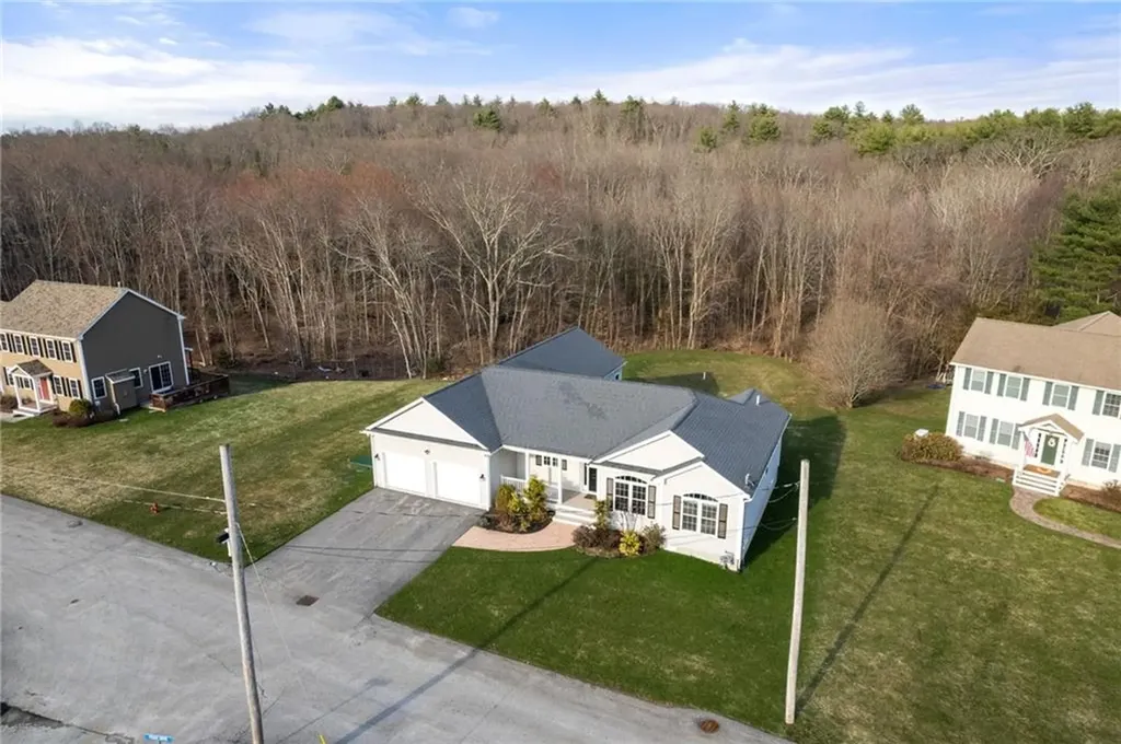 20 Peggy Drive Cumberland RI 02864