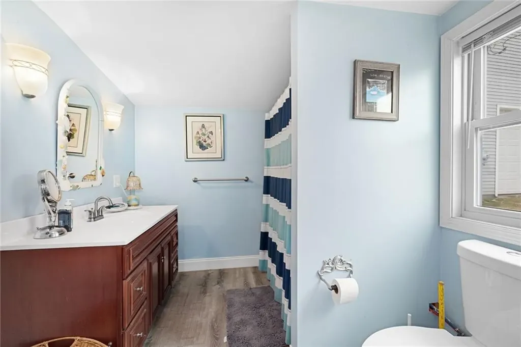 28 Pier Road Portsmouth RI 02872