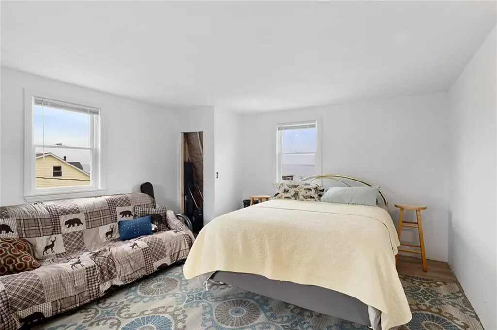 28 Pier Road Portsmouth RI 02872