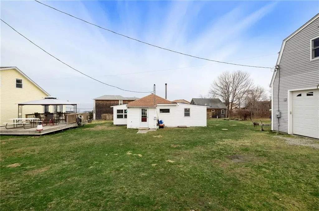 28 Pier Road Portsmouth RI 02872