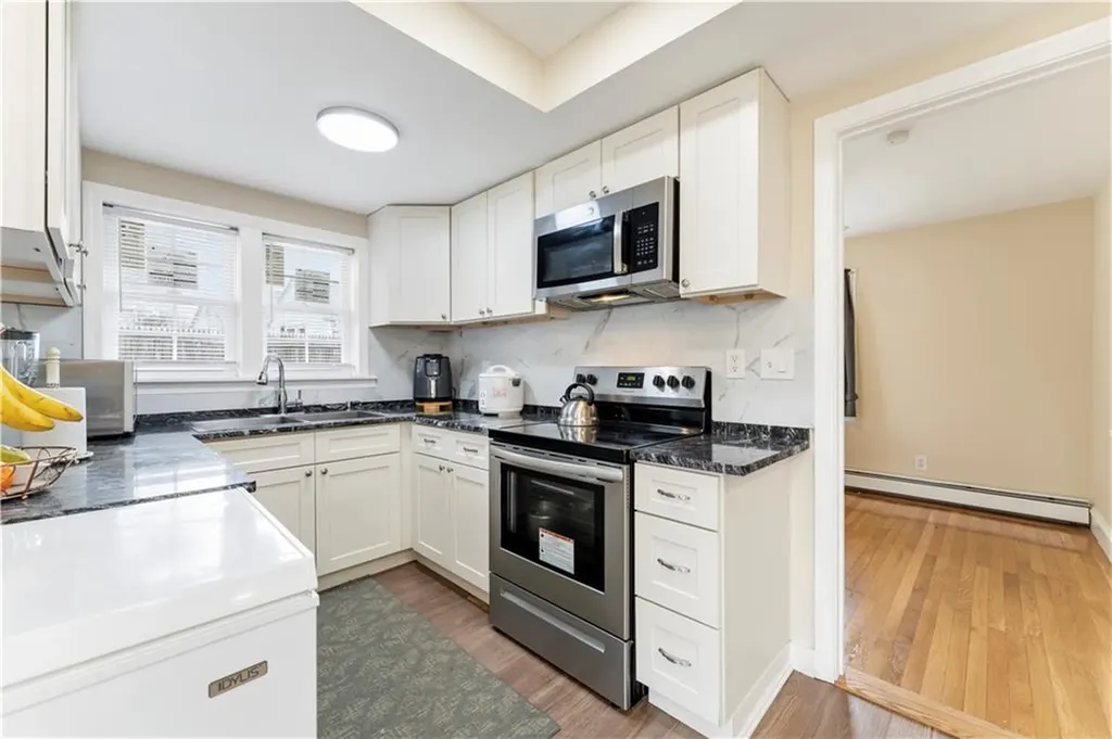 11 La Salle Drive Providence RI 02908