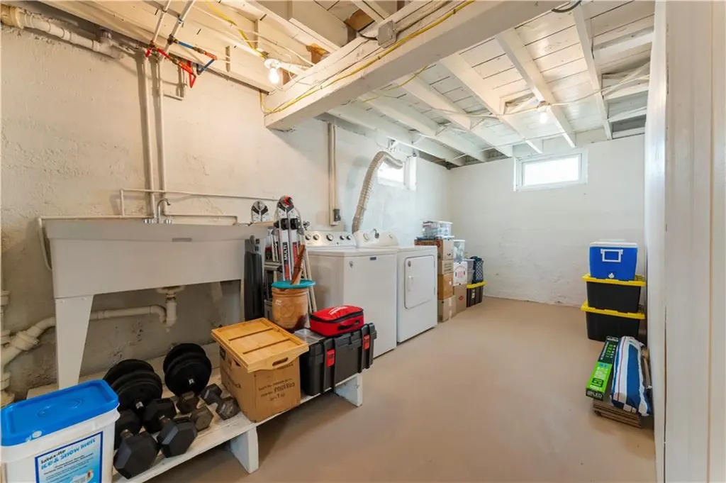 11 La Salle Drive Providence RI 02908