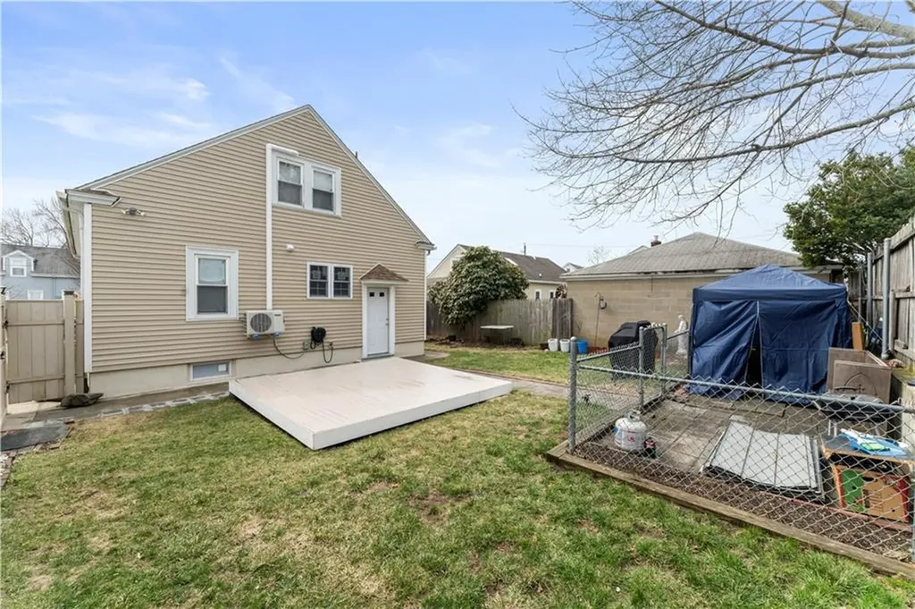 11 La Salle Drive Providence RI 02908
