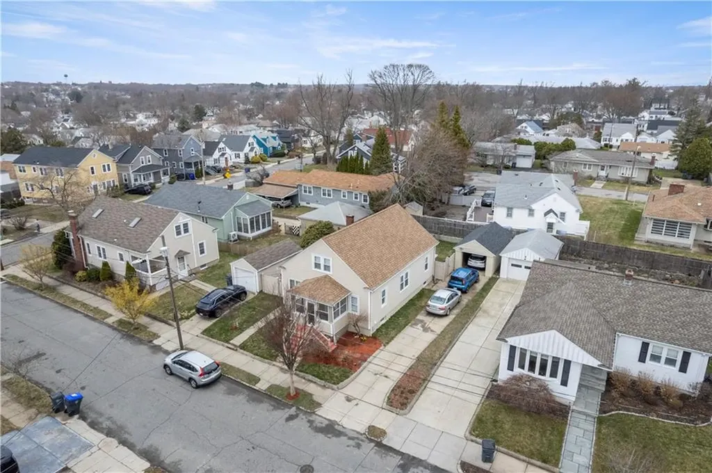 11 La Salle Drive Providence RI 02908