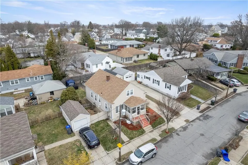 11 La Salle Drive Providence RI 02908