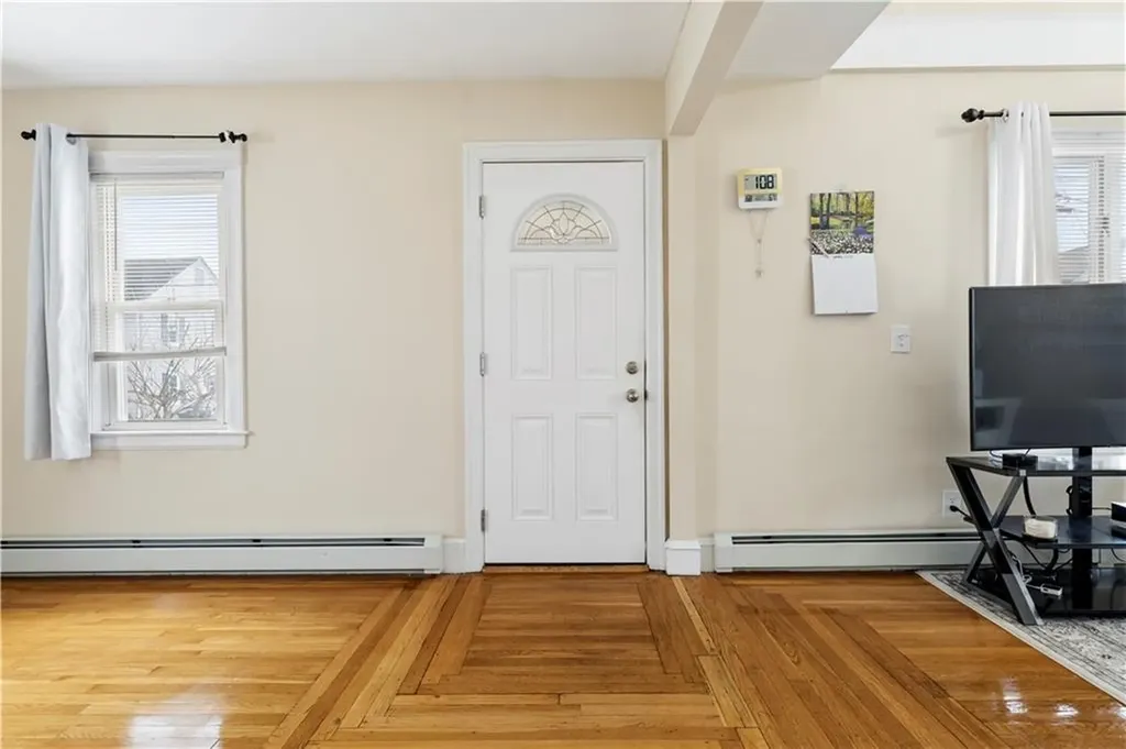 11 La Salle Drive Providence RI 02908