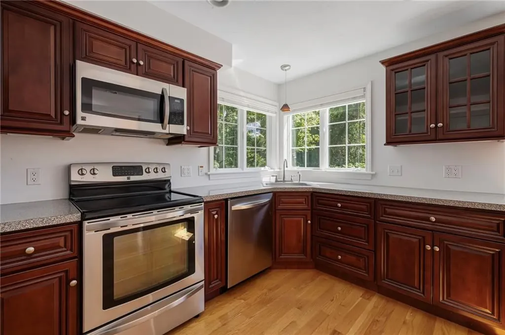 9 Spring Street Jamestown RI 02835