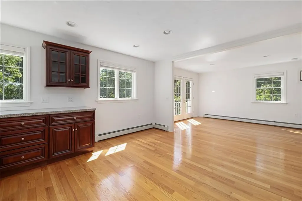 9 Spring Street Jamestown RI 02835