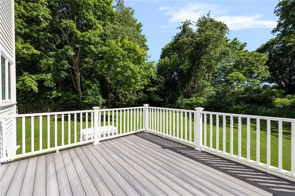 9 Spring Street Jamestown RI 02835