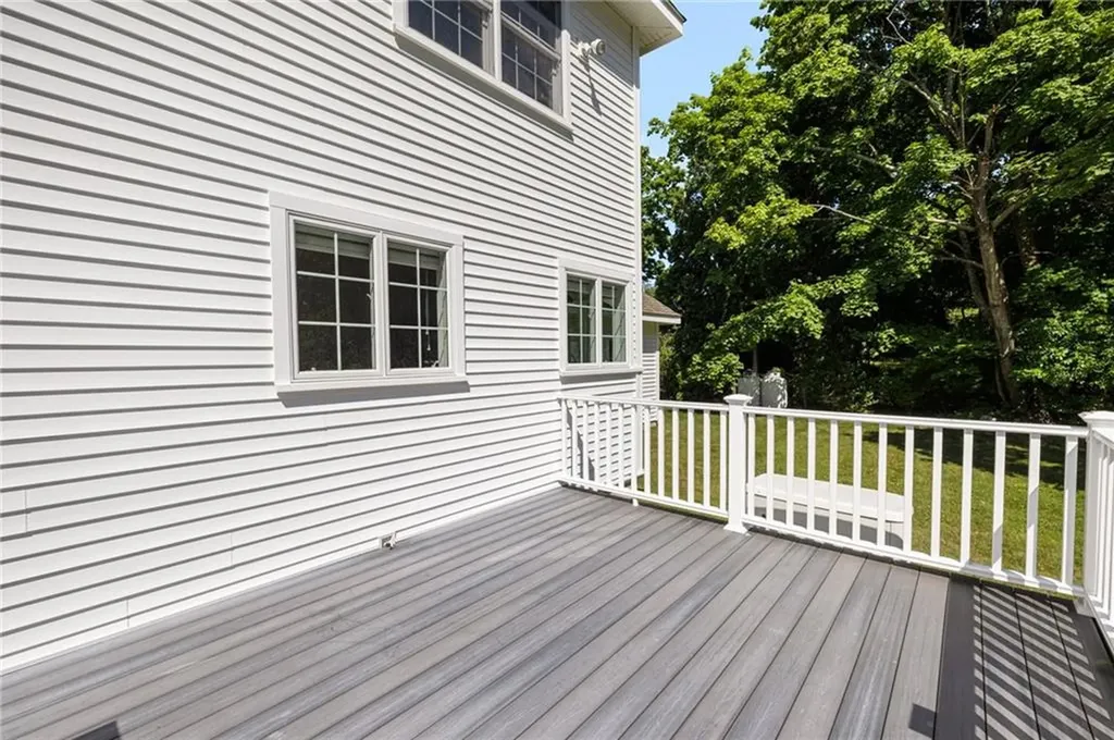 9 Spring Street Jamestown RI 02835