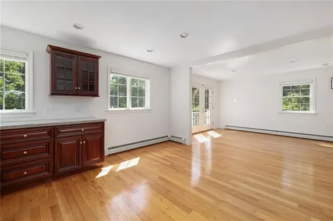 9 Spring Street Jamestown RI 02835