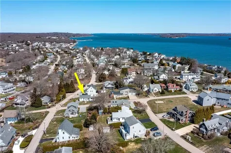 26 Richard Smith Road Narragansett RI 02882