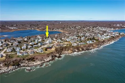 26 Richard Smith Road Narragansett RI 02882