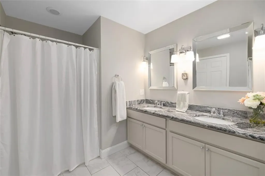 19 Bella Vista Circle Glocester RI 02814