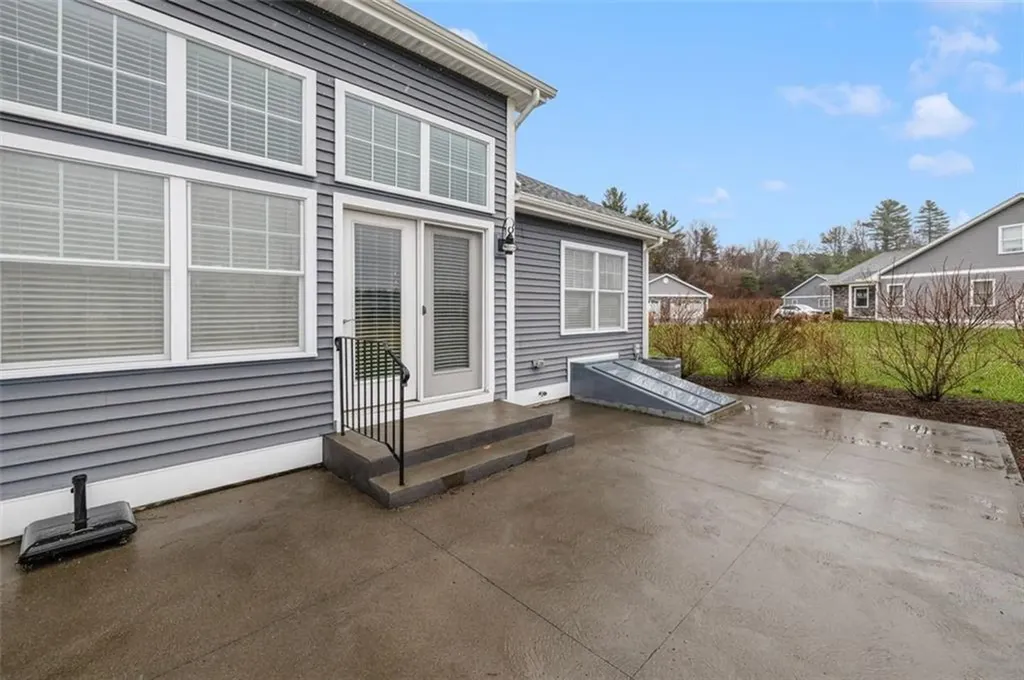 19 Bella Vista Circle Glocester RI 02814