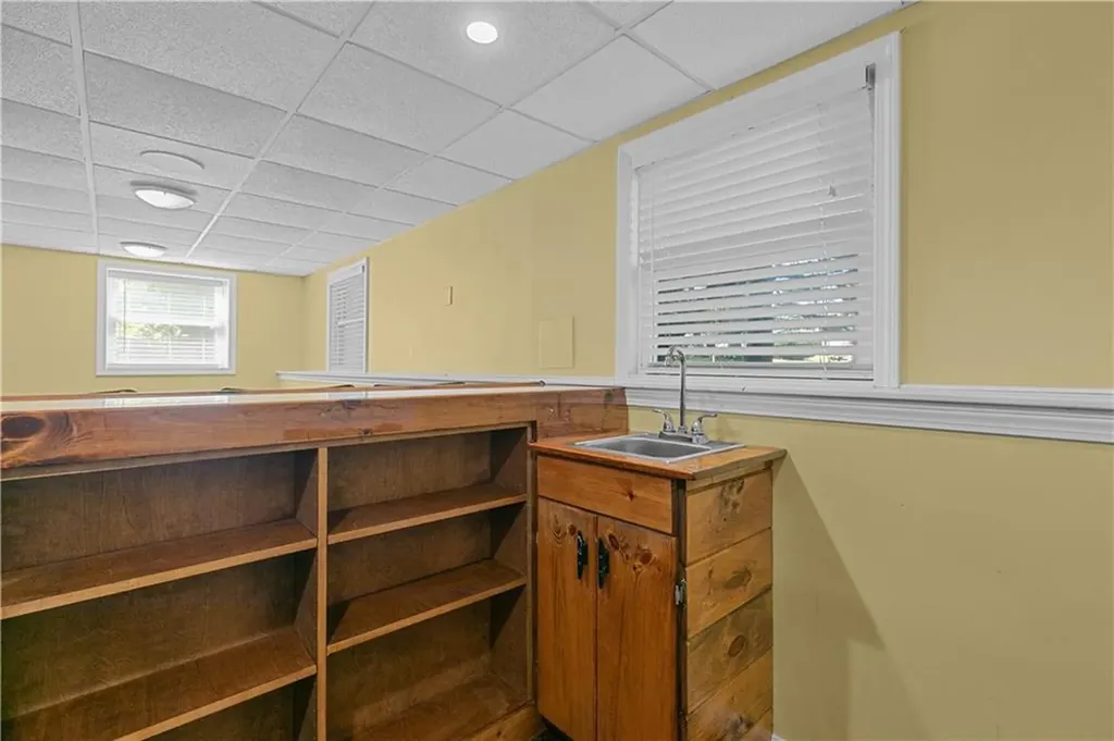 25 Harris Drive Tiverton RI 02878