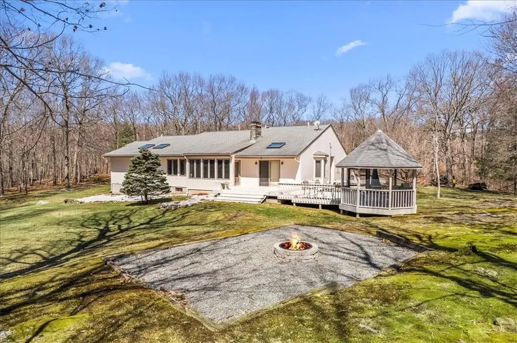 278 Tower Hill Road Cumberland RI 02864