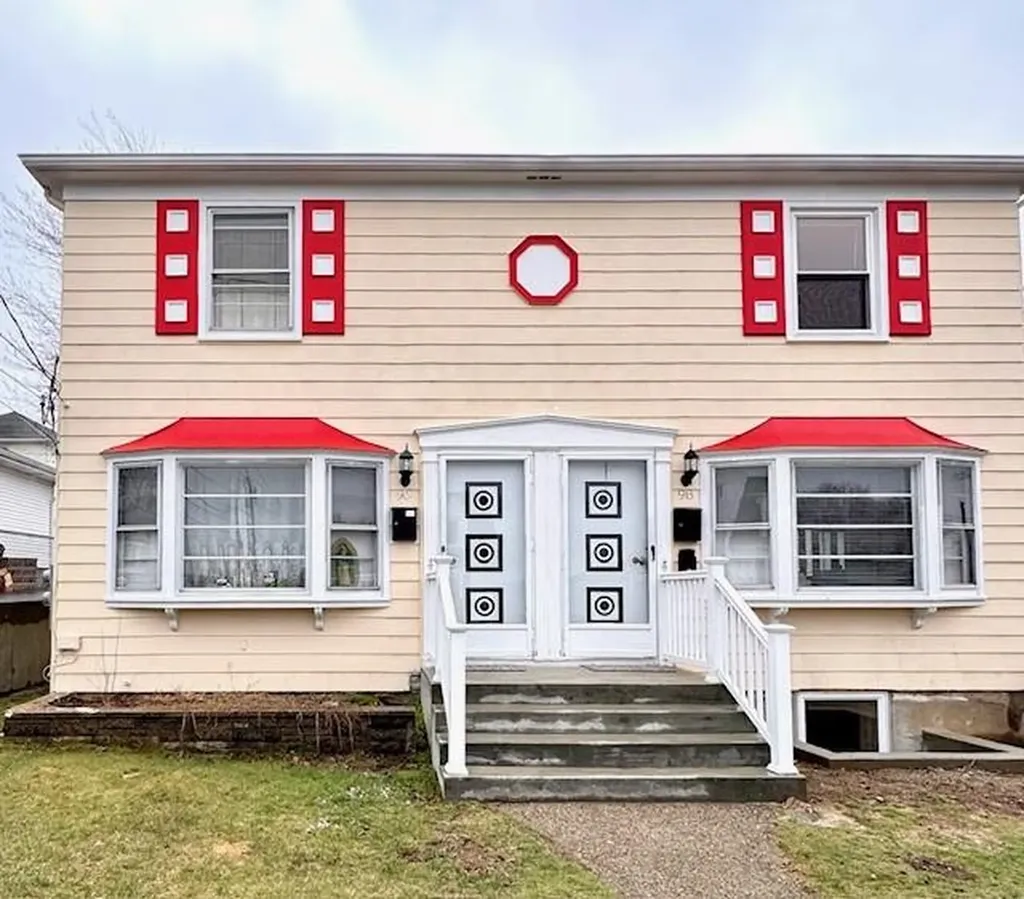96 98 Shawmut Avenue Central Falls RI 02863