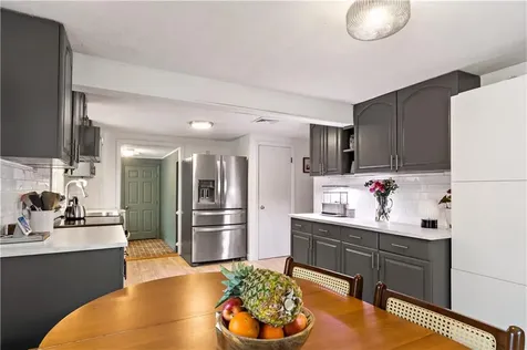 48 Rowe Avenue Warwick RI 02889