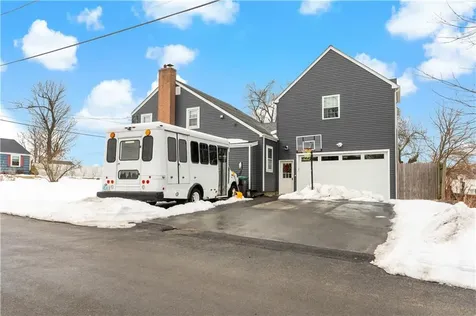 48 Rowe Avenue Warwick RI 02889
