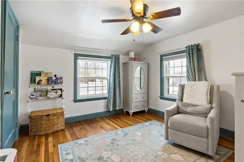 48 Rowe Avenue Warwick RI 02889