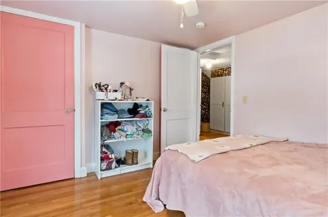 48 Rowe Avenue Warwick RI 02889