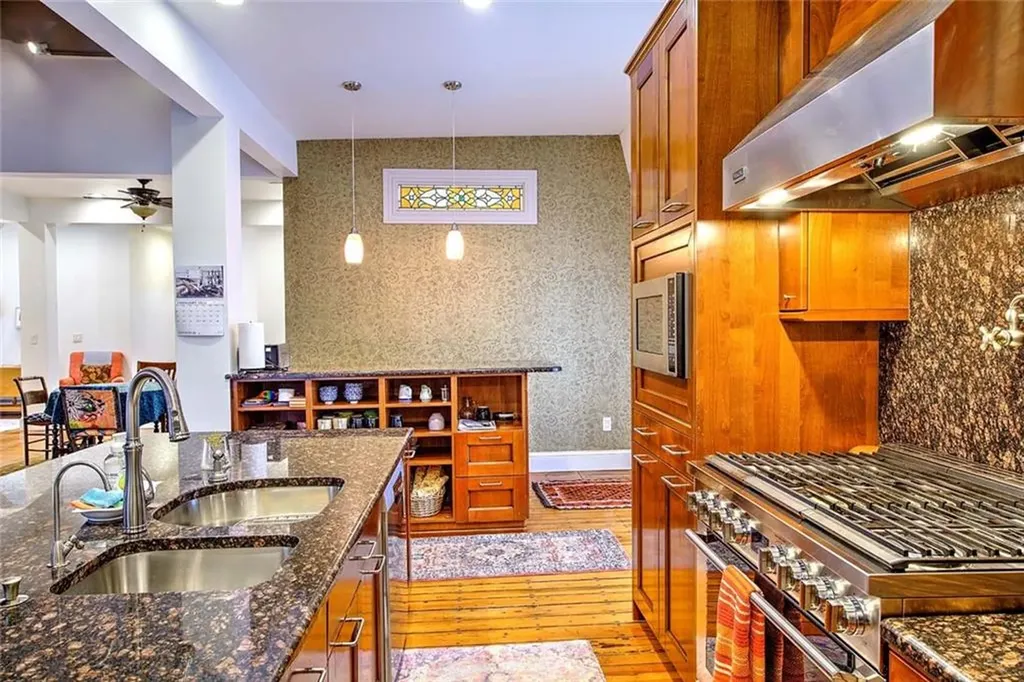 159 Sutton Street Providence RI 02903