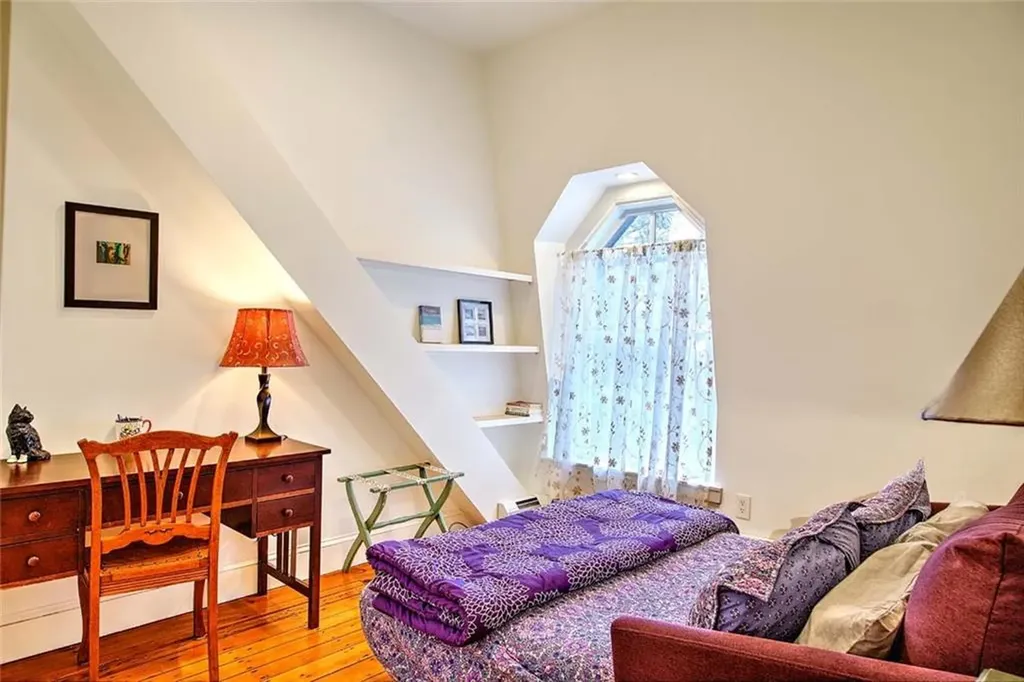 159 Sutton Street Providence RI 02903