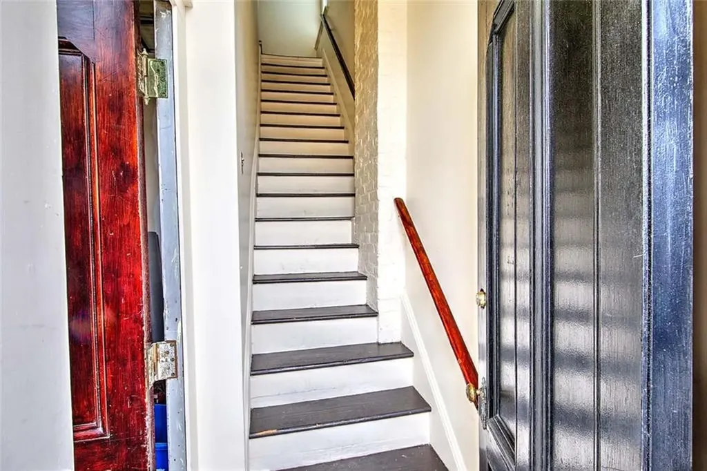 159 Sutton Street Providence RI 02903