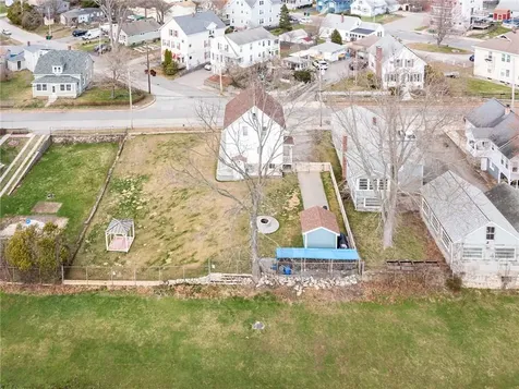 58 Williams Street Woonsocket RI 02895