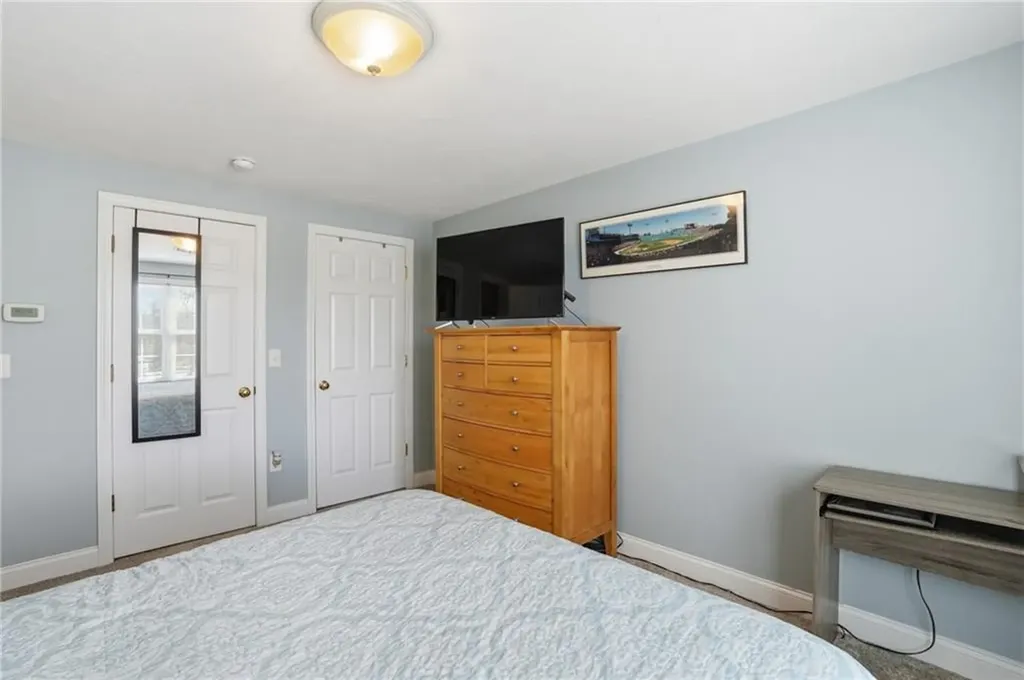 272 Cass Avenue Woonsocket RI 02895