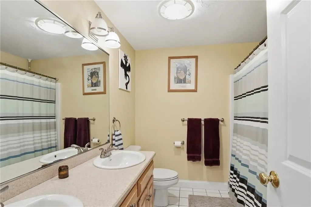 272 Cass Avenue Woonsocket RI 02895