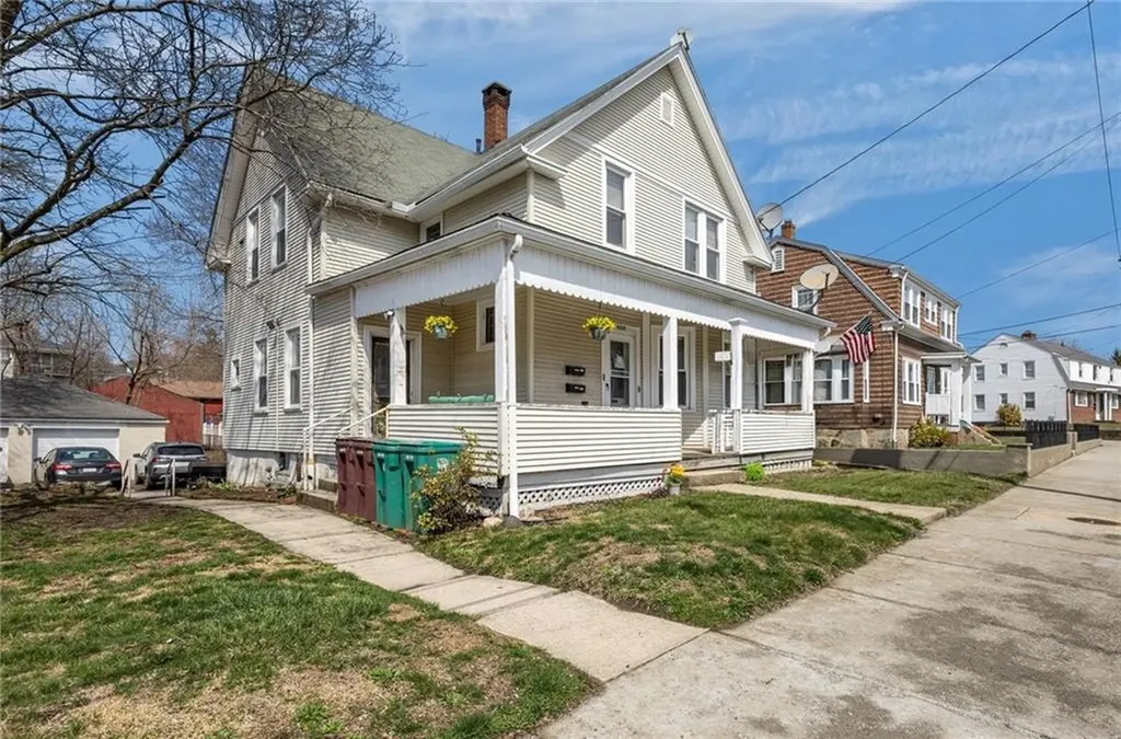469 Winter Street Woonsocket RI 02895