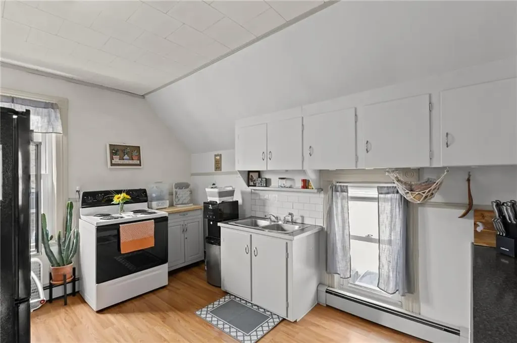 469 Winter Street Woonsocket RI 02895