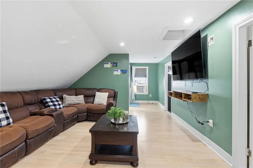 35 Allen Avenue Pawtucket RI 02860