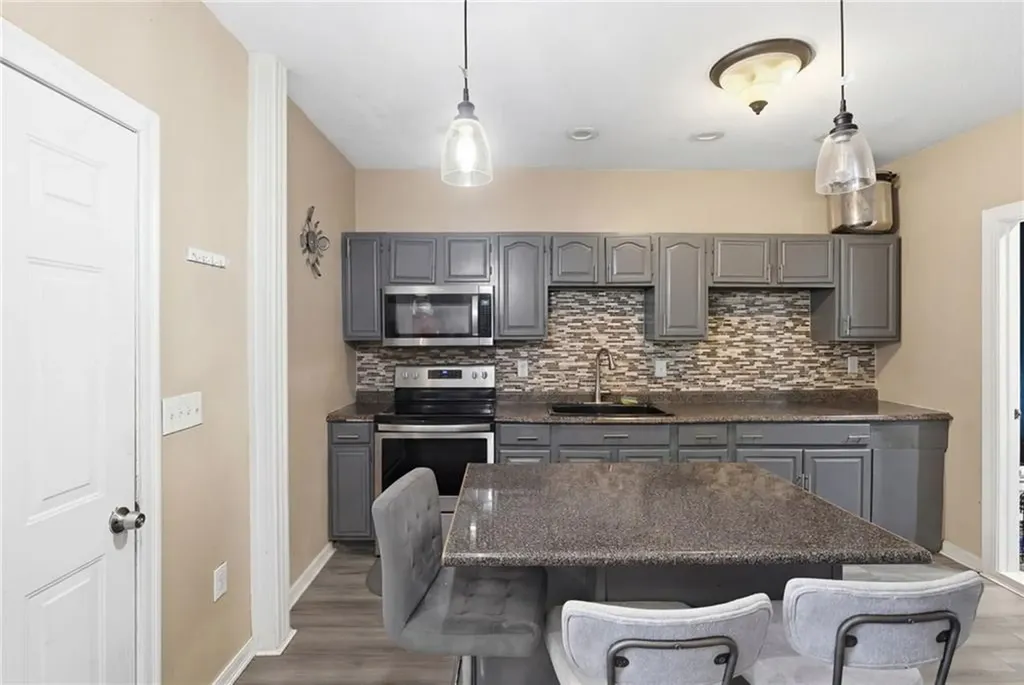 35 Allen Avenue Pawtucket RI 02860