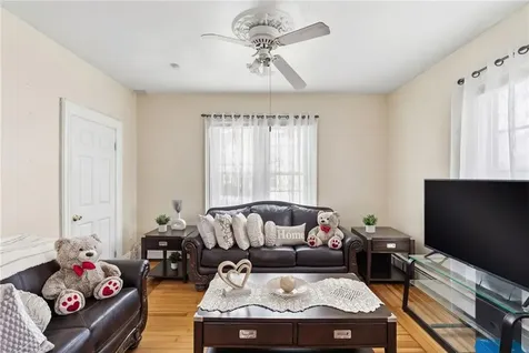 35 Allen Avenue Pawtucket RI 02860