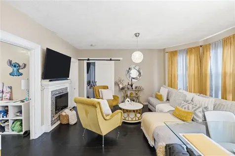 35 Allen Avenue Pawtucket RI 02860