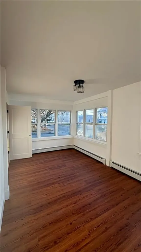 2 Tobyhanna Street Providence RI 02910