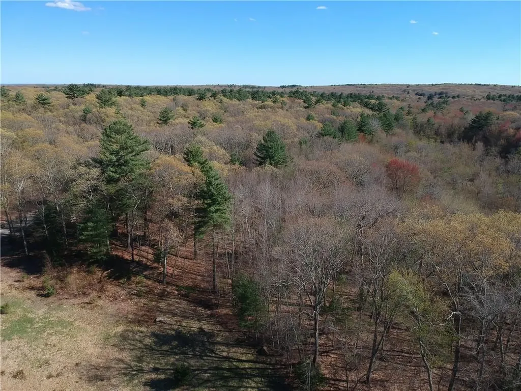 150 Lenihan Lane East Greenwich RI 02818