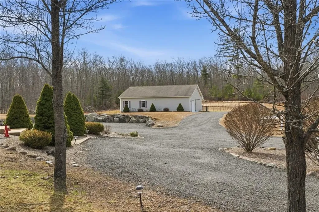 320 Franklin Road Coventry RI 02816