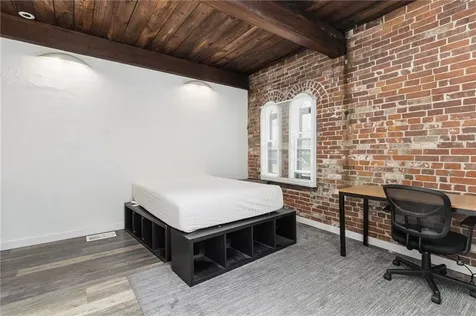 369 Thayer Street Providence RI 02906