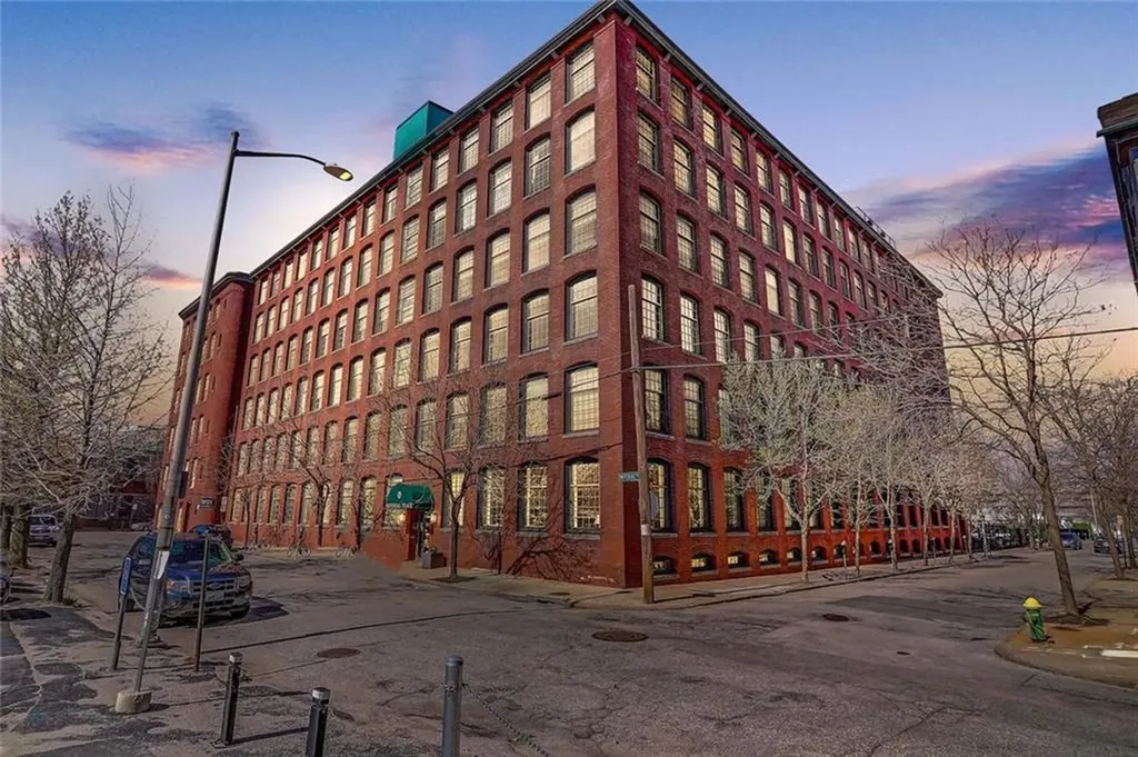 18 Imperial Place Providence RI 02903